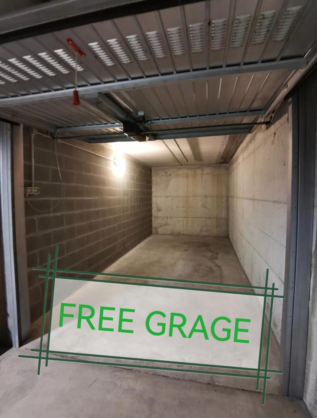 Flo House, Universita Bicocca ミラノ エクステリア 写真